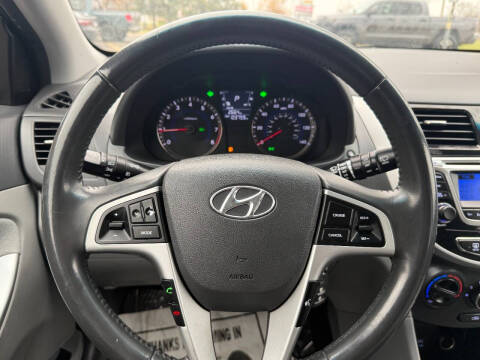 2014 Hyundai Accent SE