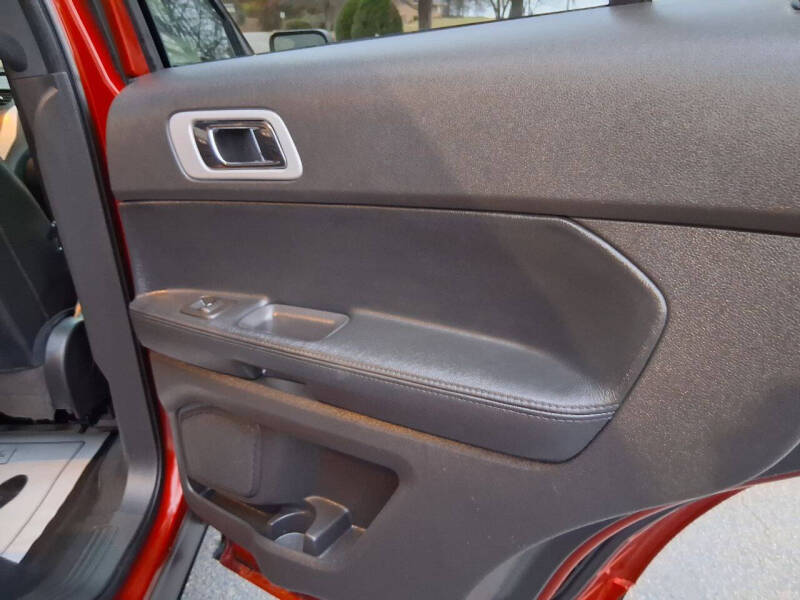 2013 Ford Explorer Sport