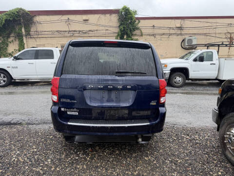 2014 Dodge Grand Caravan SXT