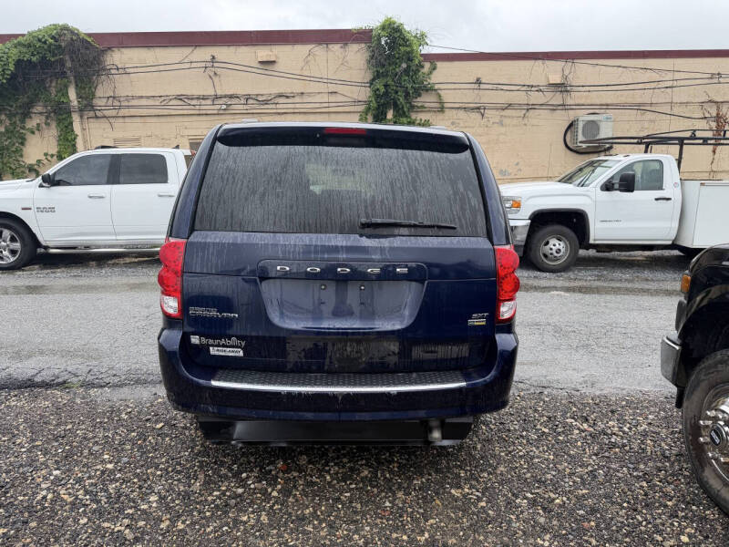 2014 Dodge Grand Caravan SXT