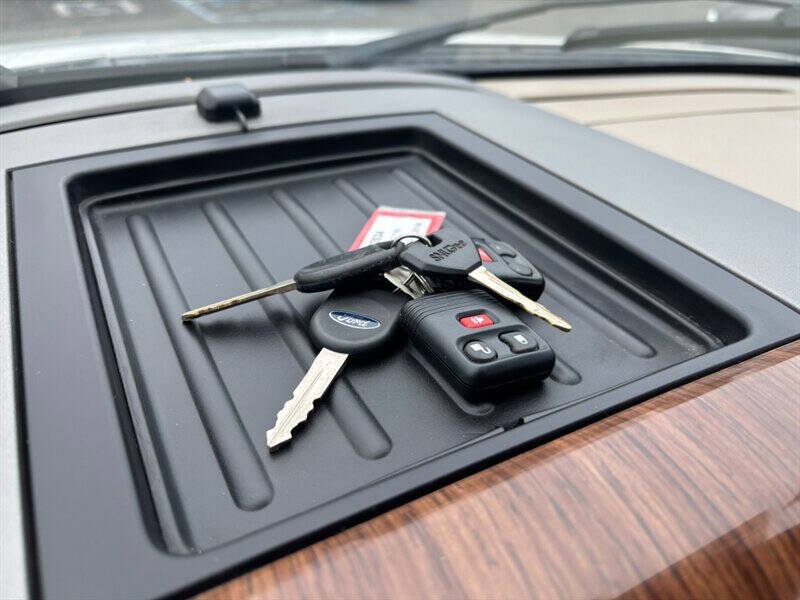 2004 Ford F-150 Lariat