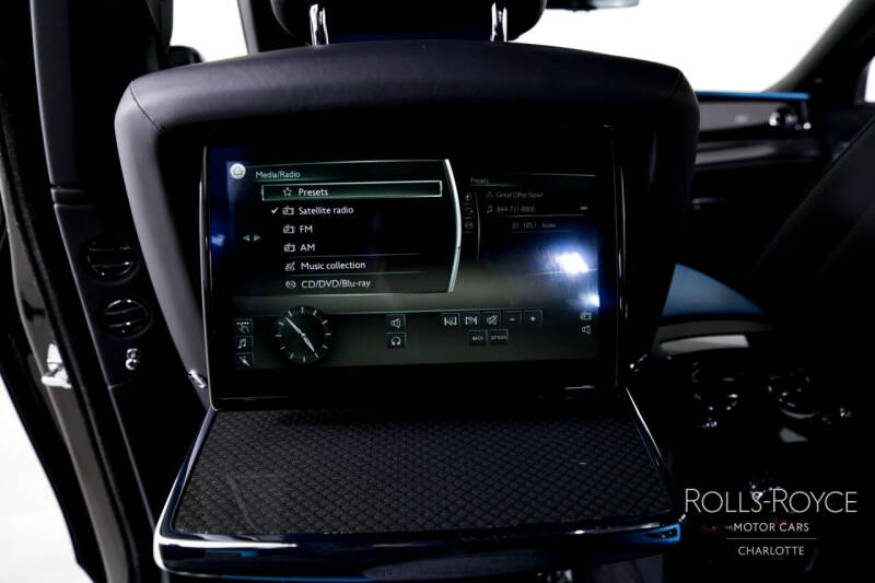 2022 Rolls-Royce Black Badge Ghost