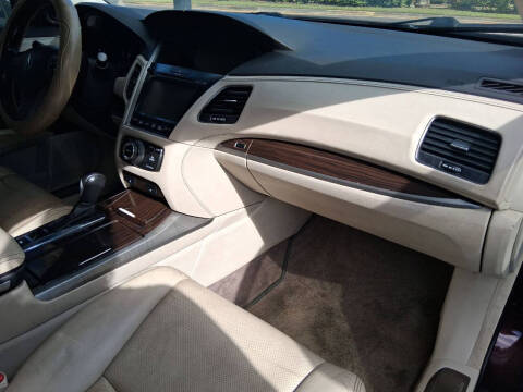 2015 Acura RLX w/Navi