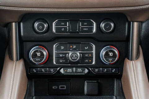 2021 Chevrolet Suburban High Country