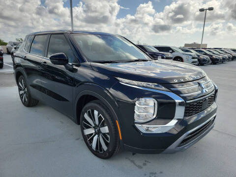 2025 Mitsubishi Outlander SE