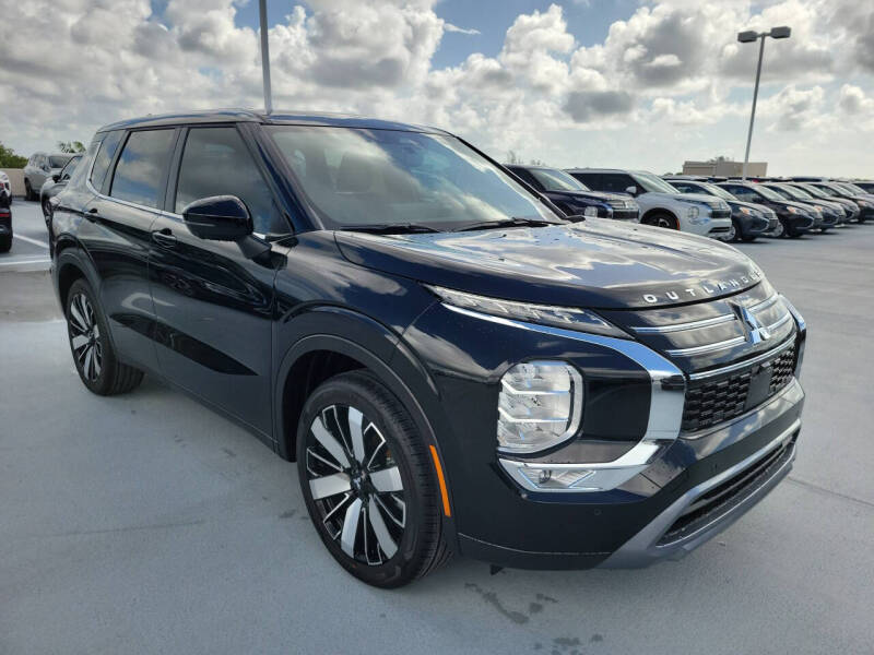 2025 Mitsubishi Outlander SE