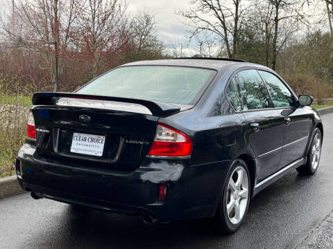 2008 Subaru Legacy for sale at CLEAR CHOICE AUTOMOTIVE in Milwaukie OR
