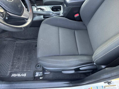 2017 Toyota RAV4 XLE