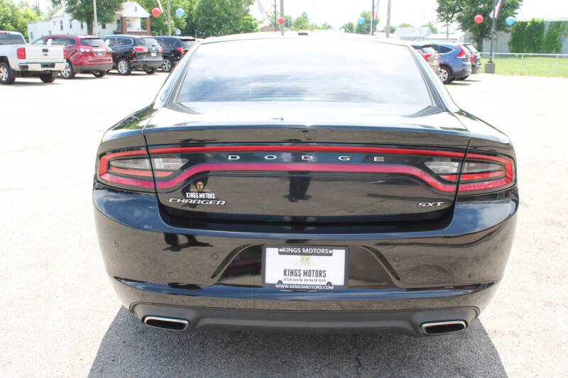 2018 Dodge Charger SXT
