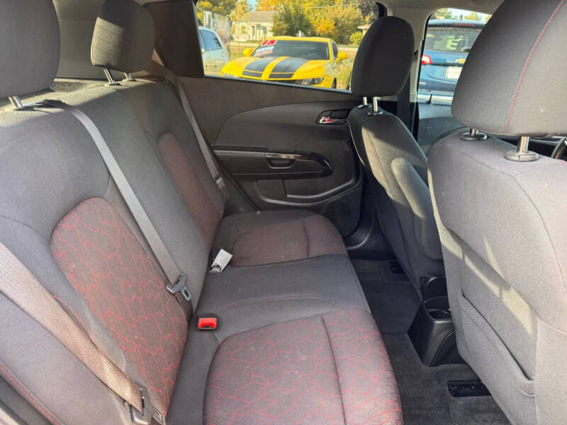 2020 Chevrolet Sonic LT