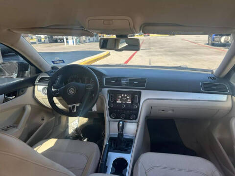 2013 Volkswagen Passat