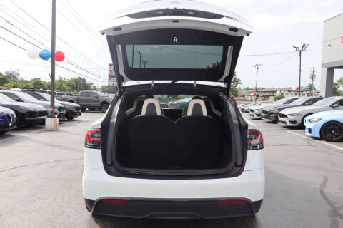 2022 Tesla Model X Plaid