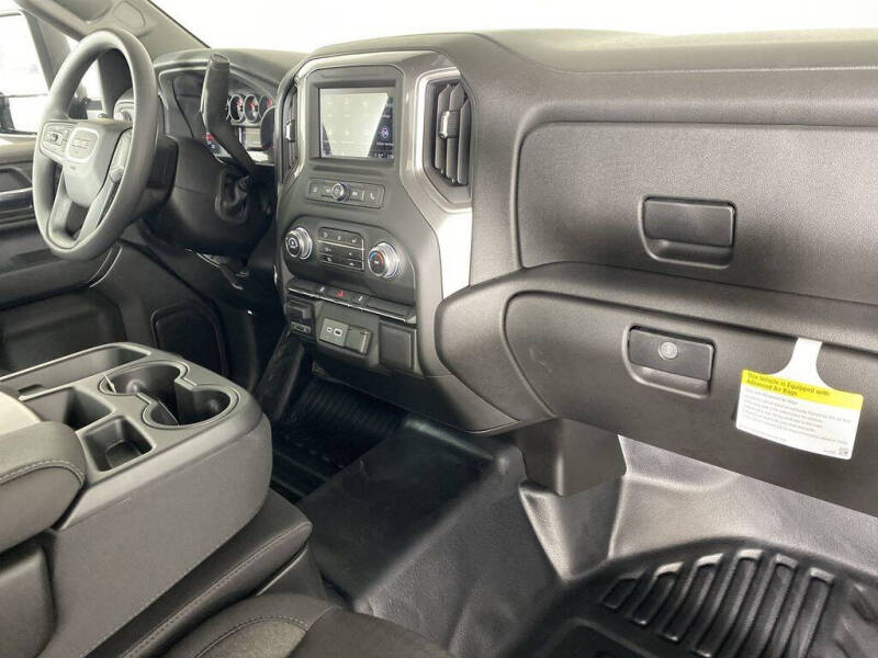 2026 GMC Sierra 2500HD Pro