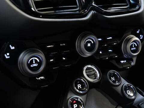 2020 Aston Martin Vantage