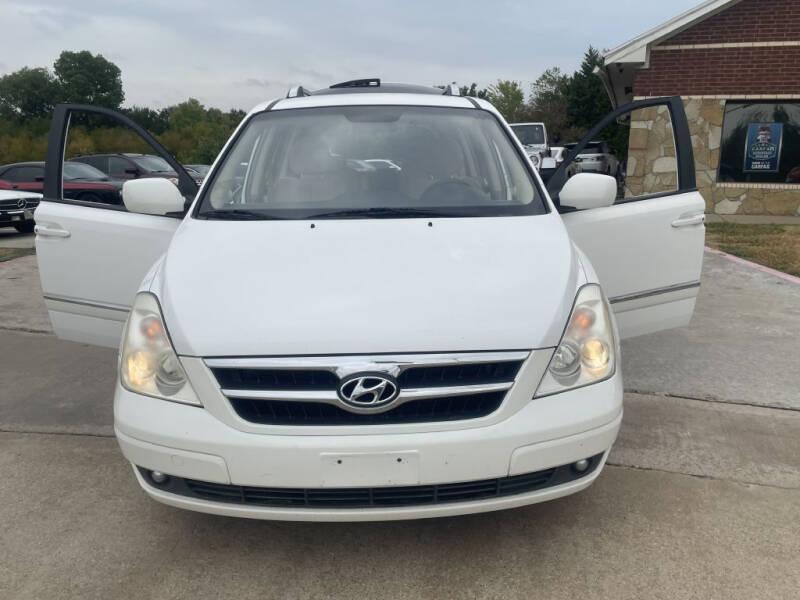 2007 Hyundai Entourage GLS photo 15