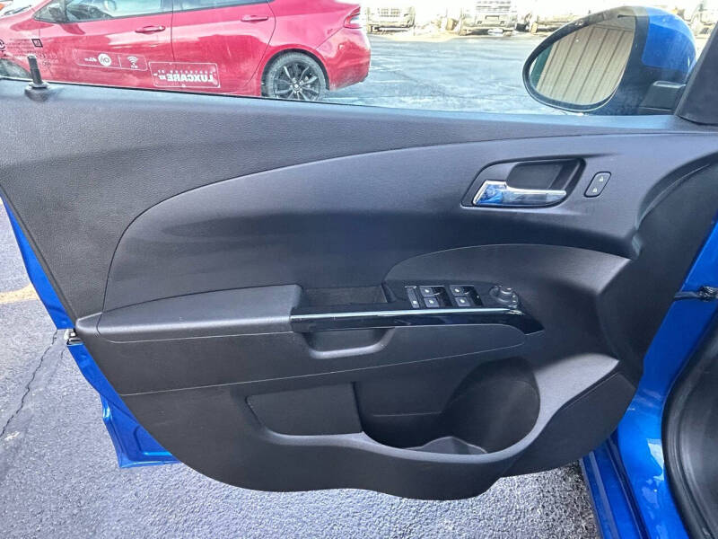 2018 Chevrolet Sonic LT Auto