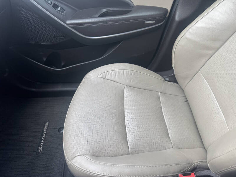 2013 Hyundai Santa Fe GLS