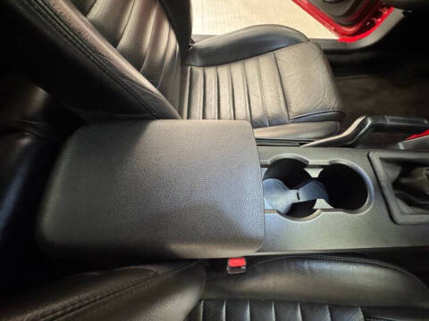 2005 Ford Mustang