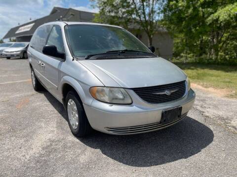 2004 Chrysler Town and Country for sale at Square 1 Auto Sales - Commerce in Commerce GA
