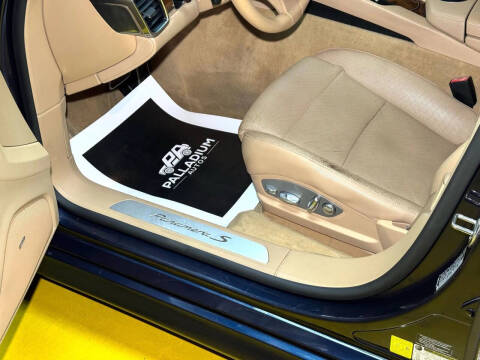 2012 Porsche Panamera