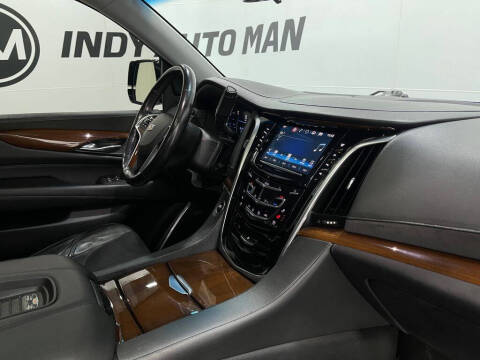 2018 Cadillac Escalade ESV Luxury