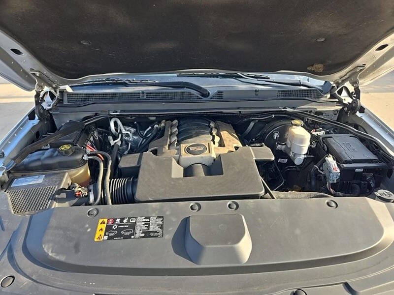 2020 Cadillac Escalade Luxury