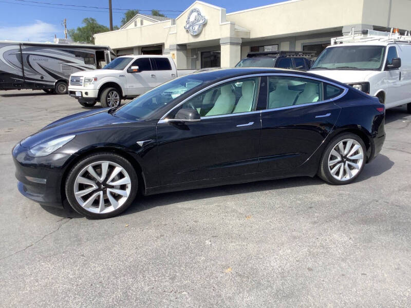 2019 Tesla Model 3 Standard Range Plus