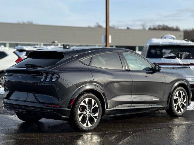 2022 Ford Mustang Mach-E Premium