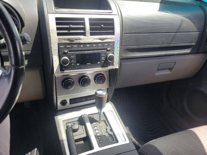2008 Dodge Nitro SLT
