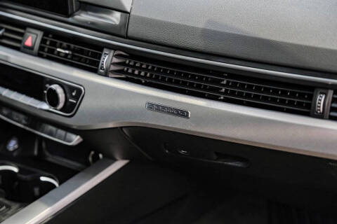 2017 Audi A4 2.0T quattro Premium