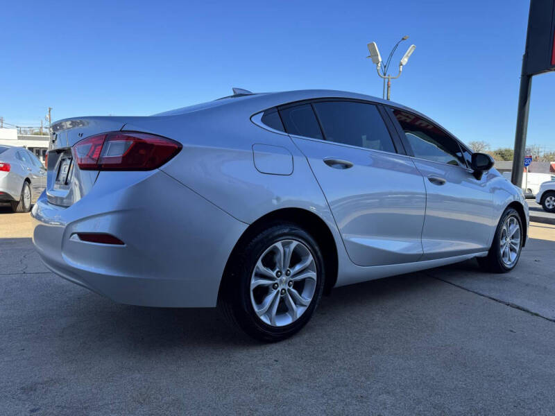 2019 Chevrolet Cruze LT