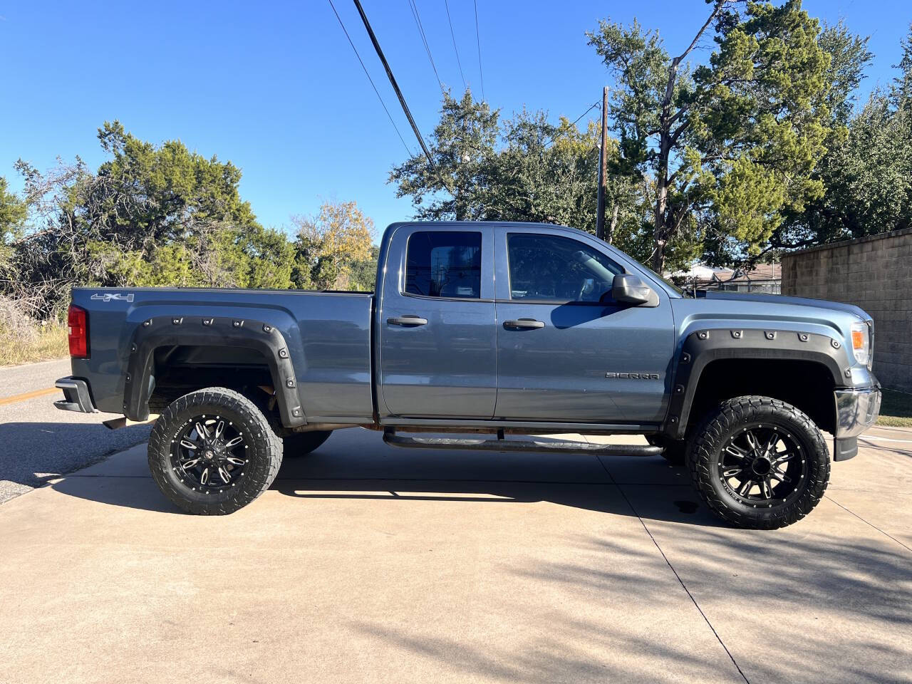 Used Car 2014 Gmc Sierra 1500  Base 4x4 4dr Double Cab 6.5 Ft. Sb For Sale Under $20,000 In Austin, Texas