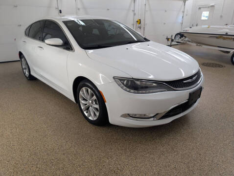 2016 Chrysler 200 C