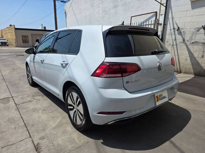 2019 Volkswagen e-Golf SE