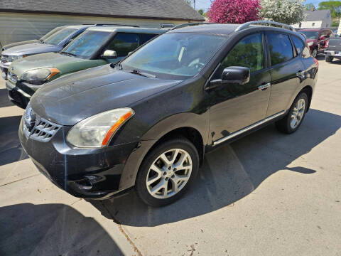 2013 Nissan Rogue SV w/SL Package