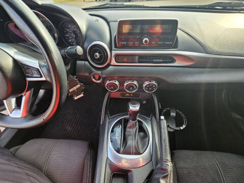 2017 FIAT 124 Spider Classica