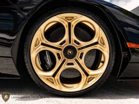 2022 Lamborghini Countach LPI 800-4