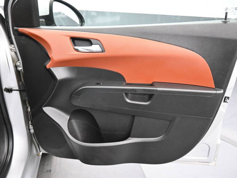 2015 Chevrolet Sonic LTZ Auto