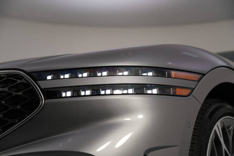 2024 Genesis G90 3.5T e-Supercharger