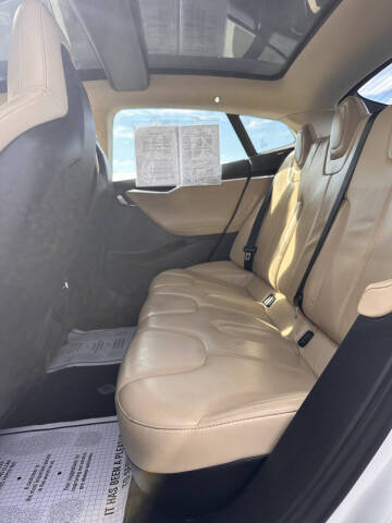 2013 Tesla Model S