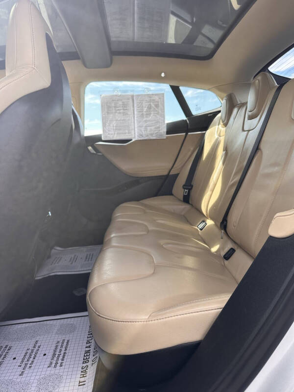 2013 Tesla Model S