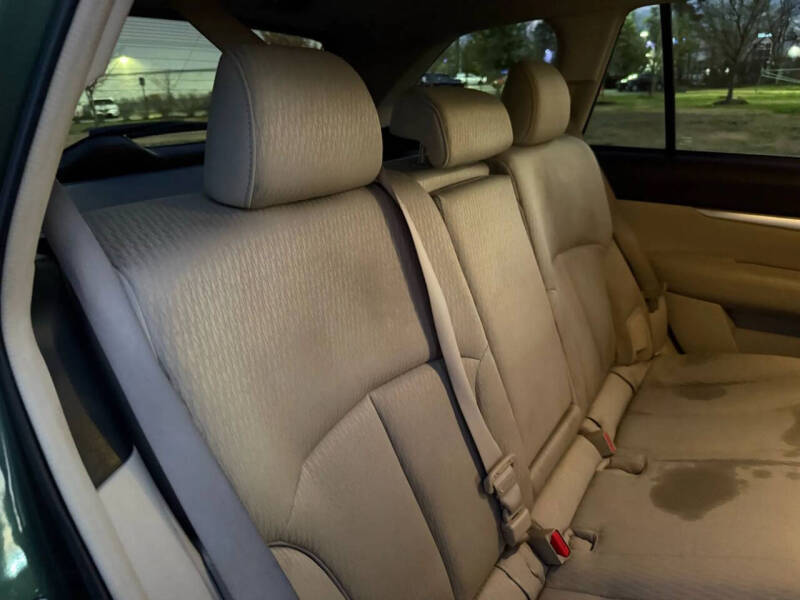 2010 Subaru Outback 2.5i Premium