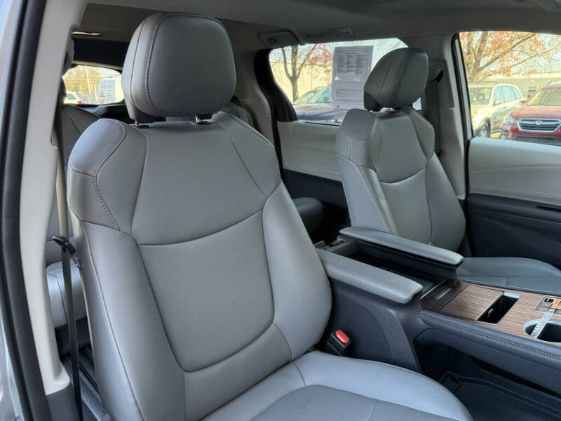 2021 Toyota Sienna