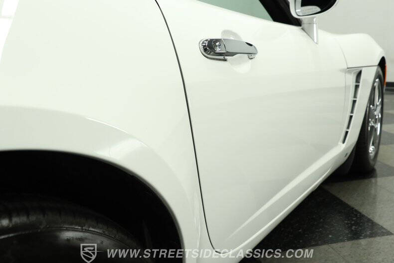2009 Saturn SKY Red Line