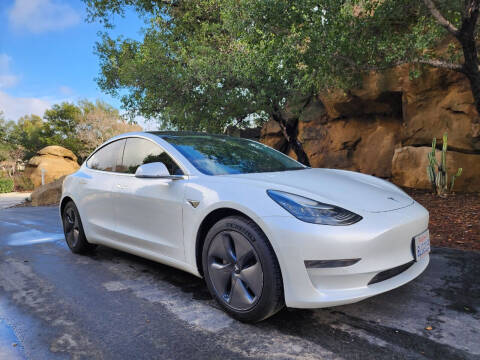 2019 Tesla Model 3 Standard Range Plus