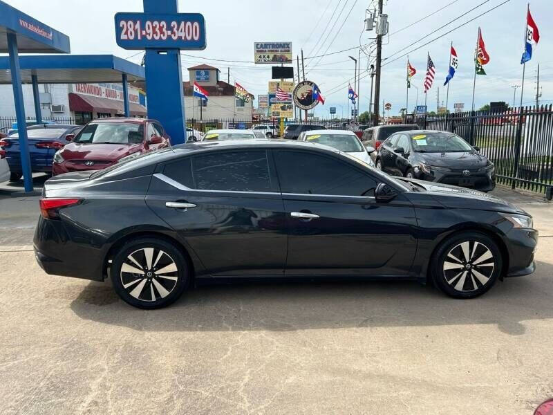2021 Nissan Altima 2.5 SL