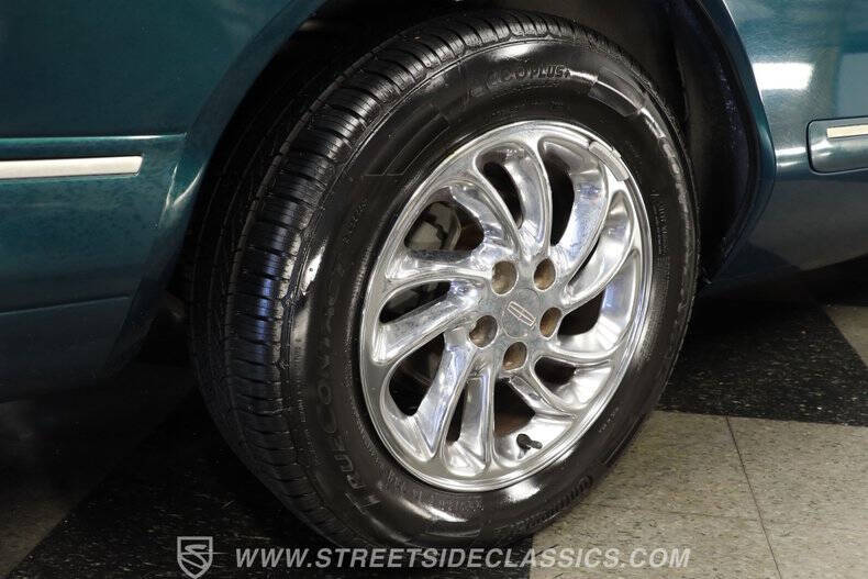 1993 Lincoln Mark VIII