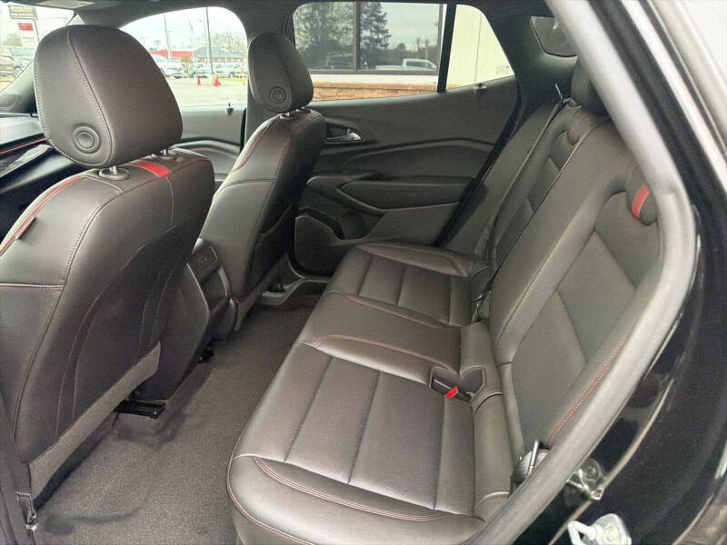 2025 Chevrolet Trax RS