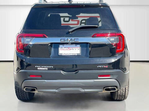 2023 GMC Acadia AT4