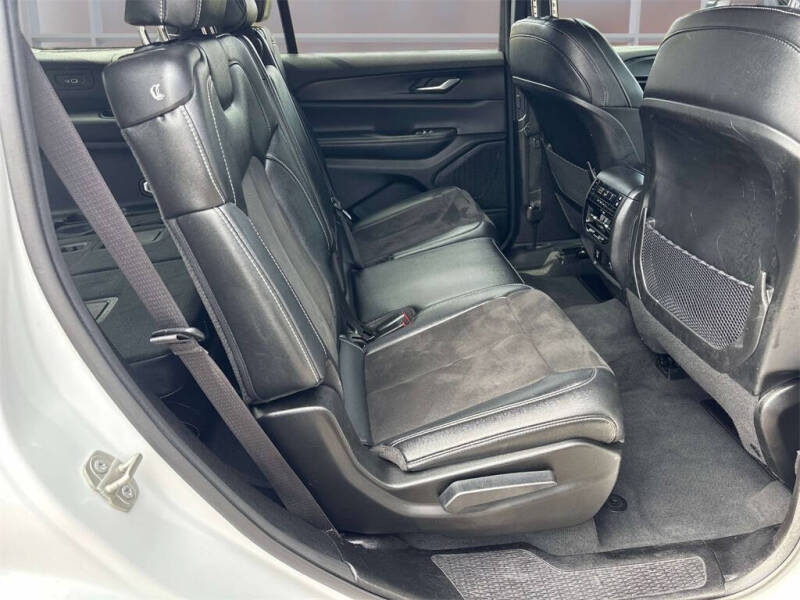 2023 Jeep Grand Cherokee L Altitude